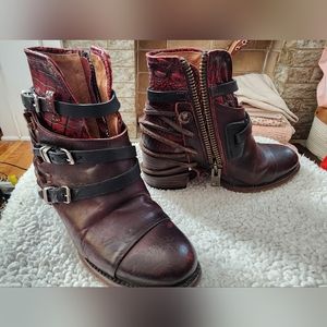 Freebird by Steven Boots